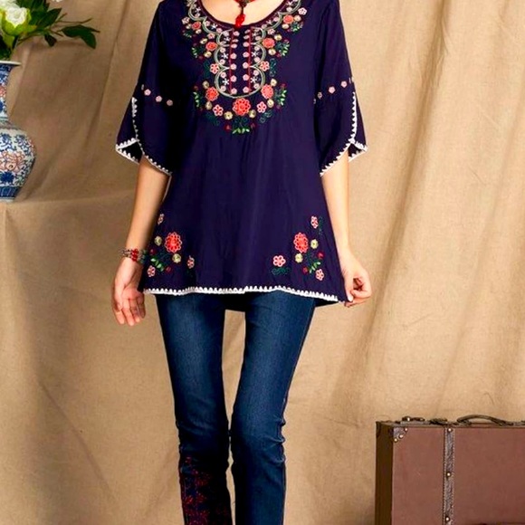 ASHIR ALEY- bohemian style top - Picture 4 of 7